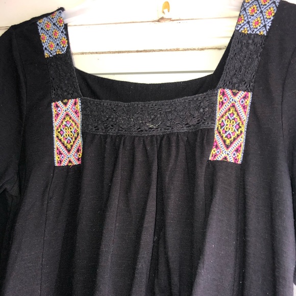 Shirt - Picture 2 of 2